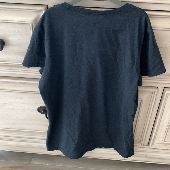 Toronto Blue Jays women’s scoop neck medium tshirt worn once! - Picture 2 of 3